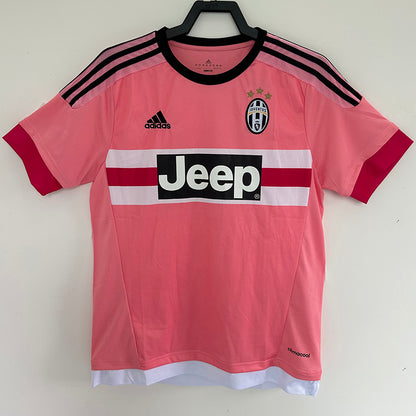 Juventus Away Retro Jersey 2015/16 Pink